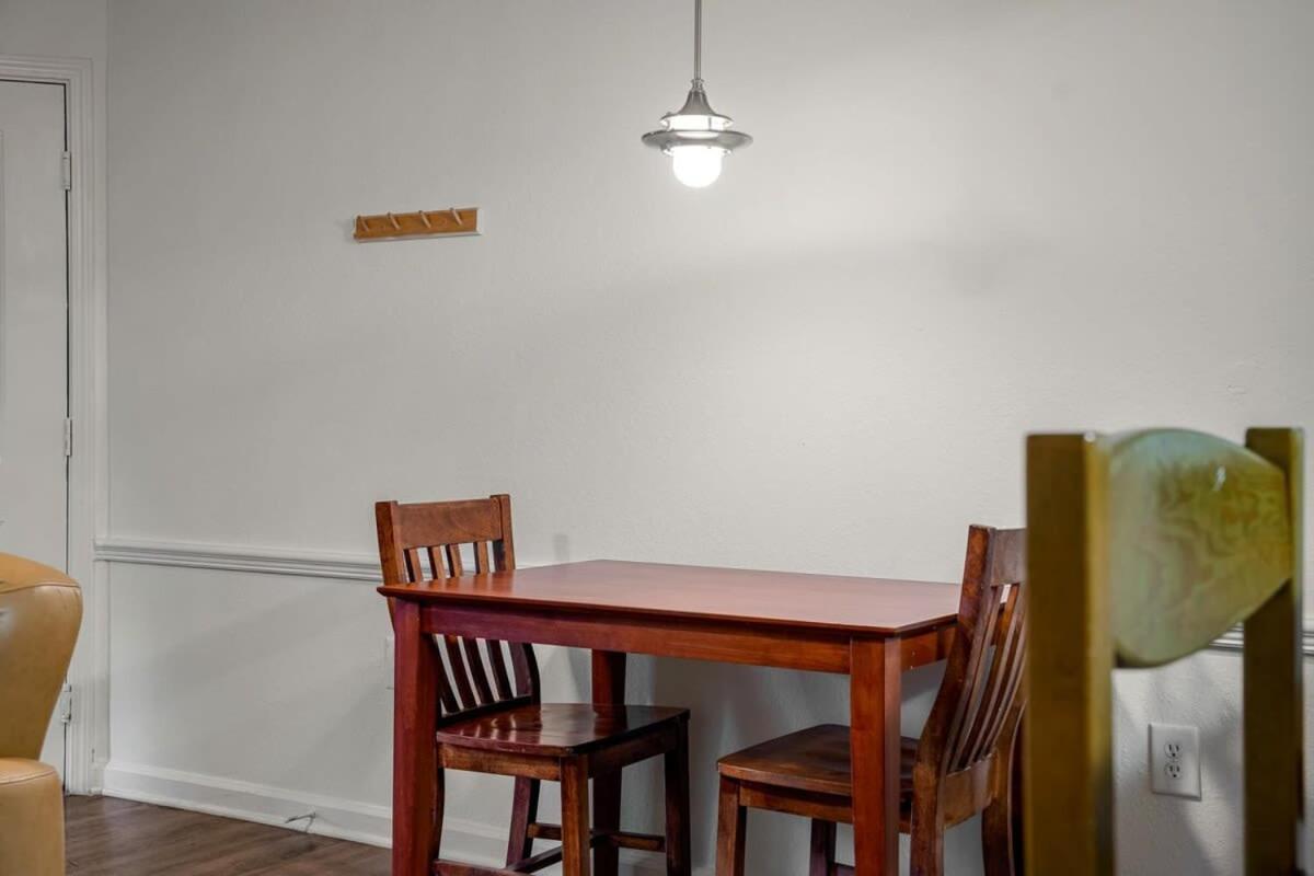Budget Friendly Sleeps 8 Discounts Available Tampa Eksteriør billede