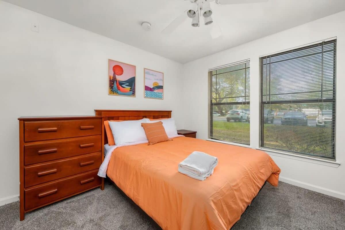 Budget Friendly Sleeps 8 Discounts Available Tampa Eksteriør billede