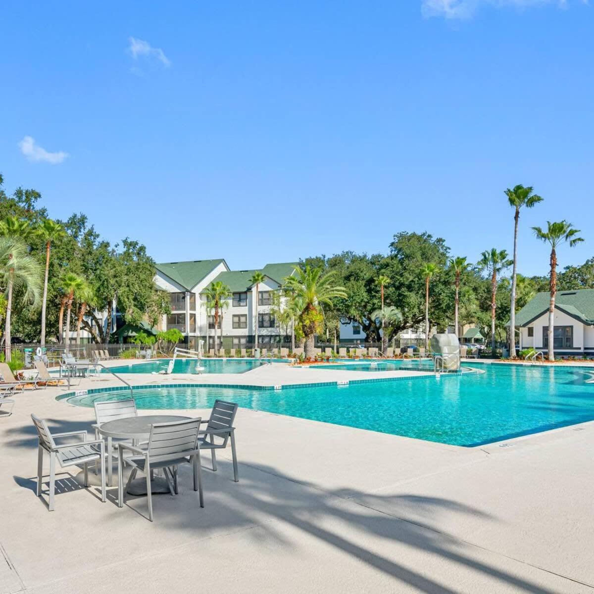 Budget Friendly Sleeps 8 Discounts Available Tampa Eksteriør billede